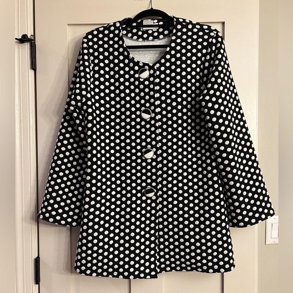 Great Cavalier by St Paul Black and White Polka Dot Jacket